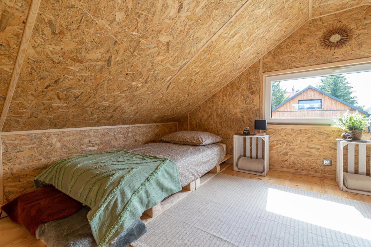 Lesne Zacisze Apartment *